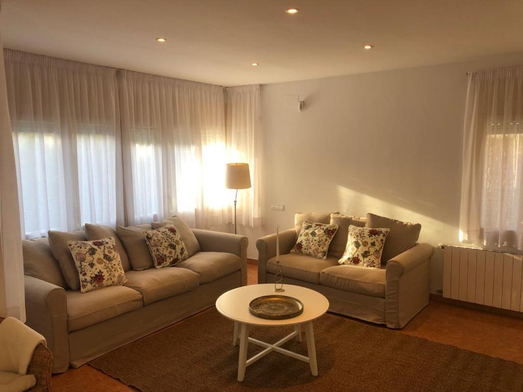 Casa Veuras Girona - Montilivi Villa Buitenkant foto